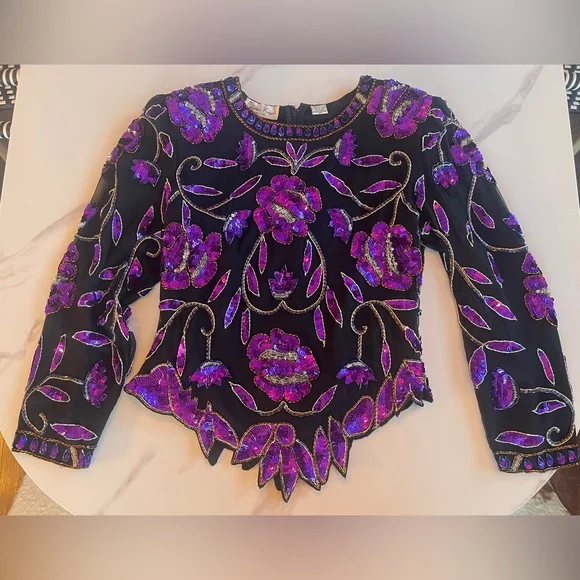 Beautiful Sequin LS Top: Vintage - Picture 2 of 4